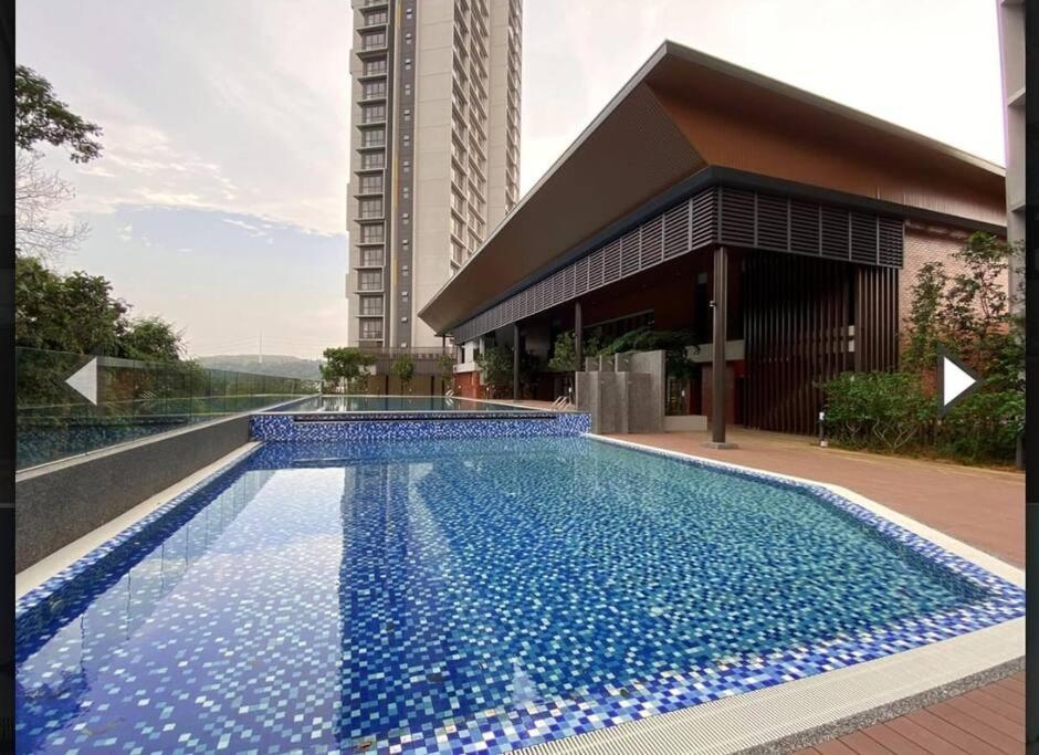 The Clio 2 Residences, Beside Ioi City Mall, Opposite Hospital Serdang, Beside Uniteen And Upm, Πουτρατζάγια Εξωτερικό φωτογραφία