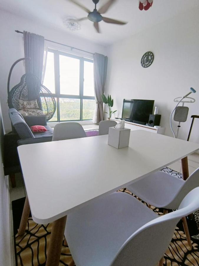 The Clio 2 Residences, Beside Ioi City Mall, Opposite Hospital Serdang, Beside Uniteen And Upm, Πουτρατζάγια Εξωτερικό φωτογραφία